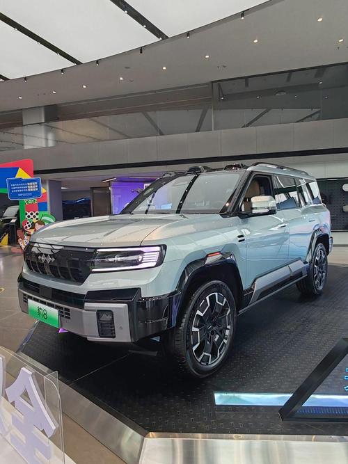 深圳罗湖区讯扬优企业管理咨询比亚迪方程豹硬派越野的爆款，英菲尼迪35周年与你共成长